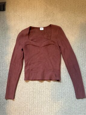 Abercrombie Ribbed Long-Sleeve Knit Top in Brown
